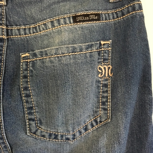 Miss Me High Rise Jean Skirt Southwestern Embroidered Aztec Cotton Denim Size 28 - Picture 3 of 15